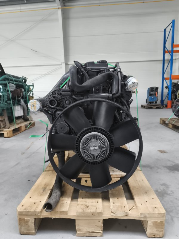 Двигатель IVECO Tector 2005 F4AE0481A EUROCARGO F4AE0481A - Двигатель: фото 1 Двигатель IVECO Tector 2005 F4AE0481A EUROCARGO F4AE0481A - Двигатель: фото 1