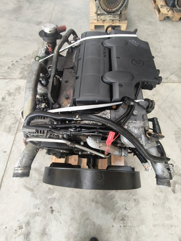 Двигатель MAN 10.210 2008 D0834 TGL D0834LFL52 - Двигатель: фото 2 Двигатель MAN 10.210 2008 D0834 TGL D0834LFL52 - Двигатель: фото 2