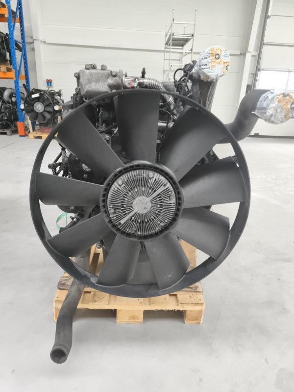 Двигатель MAN 2007 51011026449 TGX D2066LF36 - Двигатель: фото 1 Двигатель MAN 2007 51011026449 TGX D2066LF36 - Двигатель: фото 1