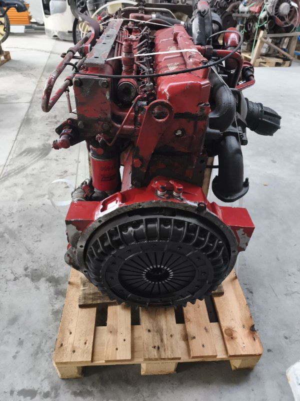 Двигатель MAN 24.262 1995 0826 MAN LE D0826LF13 - Двигатель: фото 4 Двигатель MAN 24.262 1995 0826 MAN LE D0826LF13 - Двигатель: фото 4