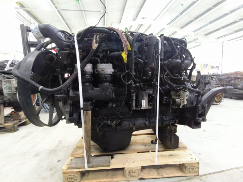 Двигатель MAN 26.480 2004 2876 TGA D2876LF12 - Двигатель: фото 2 Двигатель MAN 26.480 2004 2876 TGA D2876LF12 - Двигатель: фото 2