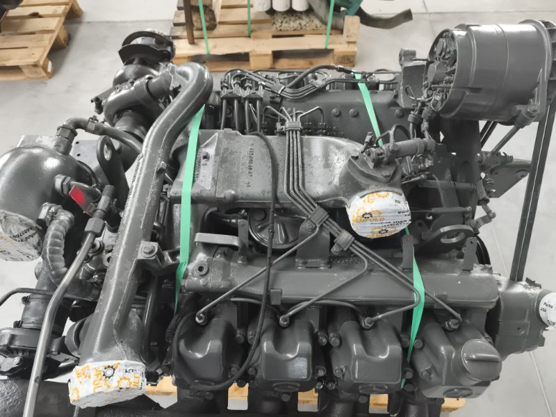 Двигатель MERCEDES 1993 402901 SK OM402LA 402.901 - Двигатель: фото 5 Двигатель MERCEDES 1993 402901 SK OM402LA 402.901 - Двигатель: фото 5