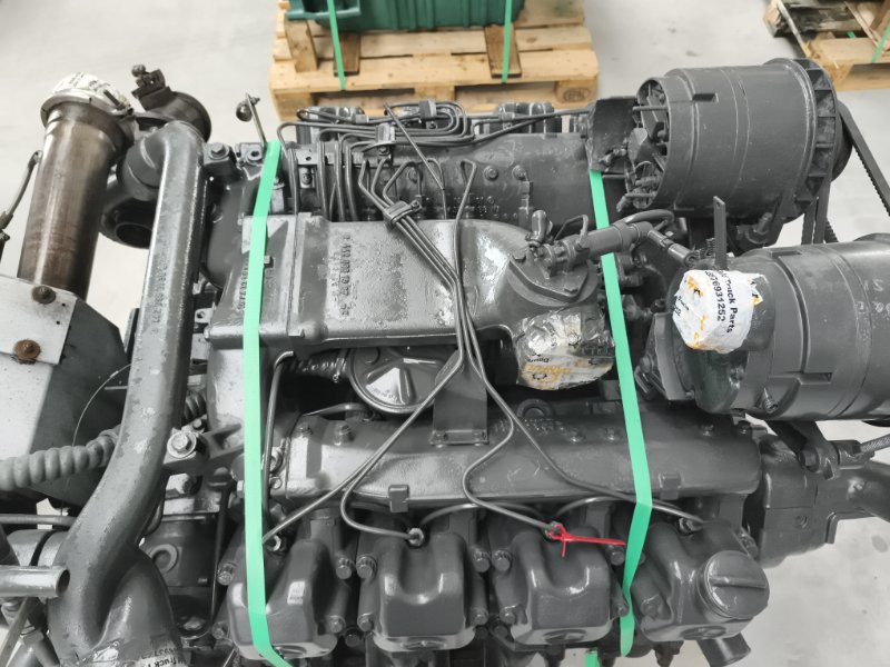 Двигатель MERCEDES 1993 OM402LA402985 SK OM402LA 402.985 - Двигатель: фото 5 Двигатель MERCEDES 1993 OM402LA402985 SK OM402LA 402.985 - Двигатель: фото 5