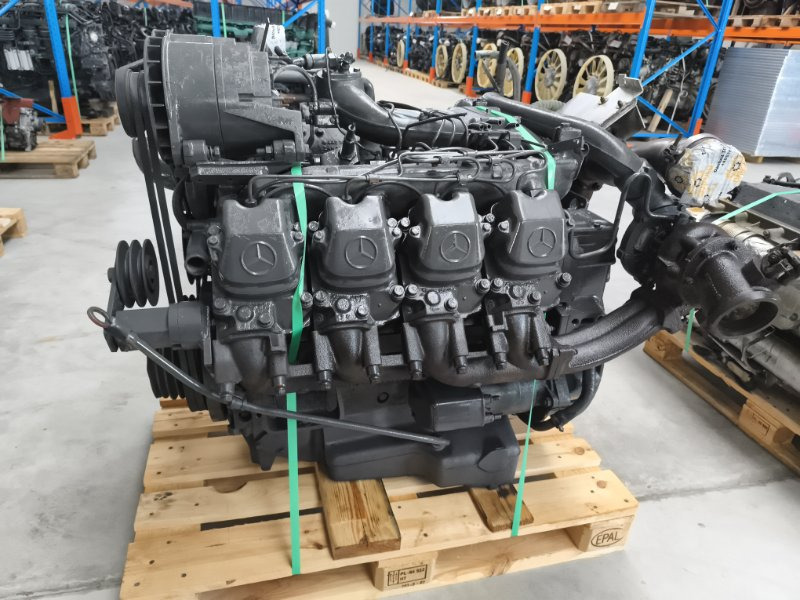 Двигатель MERCEDES 1993 OM402LA402985 SK OM402LA 402.985 - Двигатель: фото 2 Двигатель MERCEDES 1993 OM402LA402985 SK OM402LA 402.985 - Двигатель: фото 2