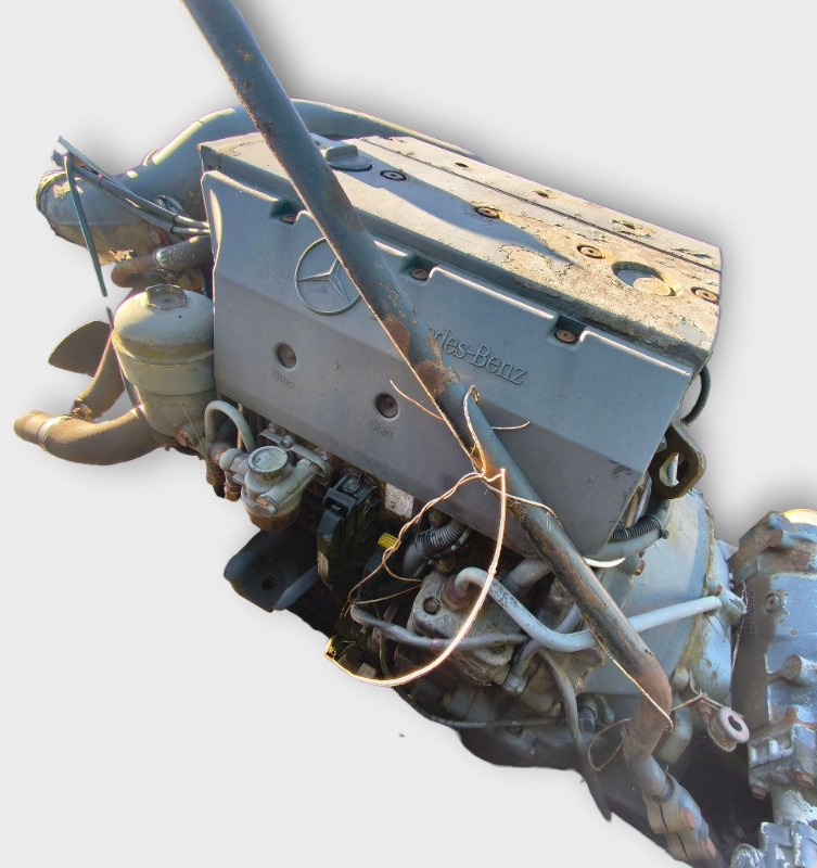 Двигатель MERCEDES 2001 OM904LA904907 ATEGO OM904LA 904.907 - Двигатель: фото 4 Двигатель MERCEDES 2001 OM904LA904907 ATEGO OM904LA 904.907 - Двигатель: фото 4