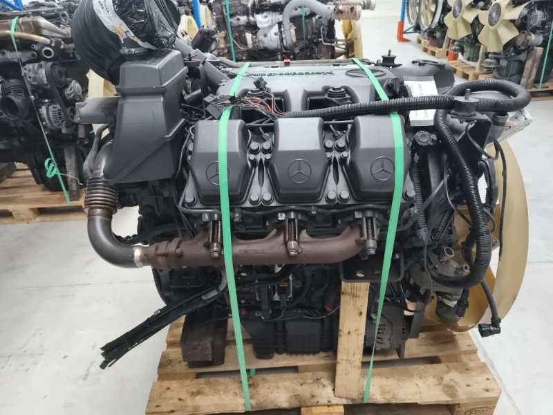 Двигатель MERCEDES Actros 2012 OM501541970 ACTROS OM501 541.970 - Двигатель: фото 4 Двигатель MERCEDES Actros 2012 OM501541970 ACTROS OM501 541.970 - Двигатель: фото 4