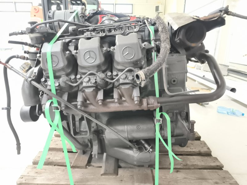 Двигатель MERCEDES BUS 1999 OM441LA NEOPLAN STARLINER OM441LA - Двигатель: фото 3 Двигатель MERCEDES BUS 1999 OM441LA NEOPLAN STARLINER OM441LA - Двигатель: фото 3