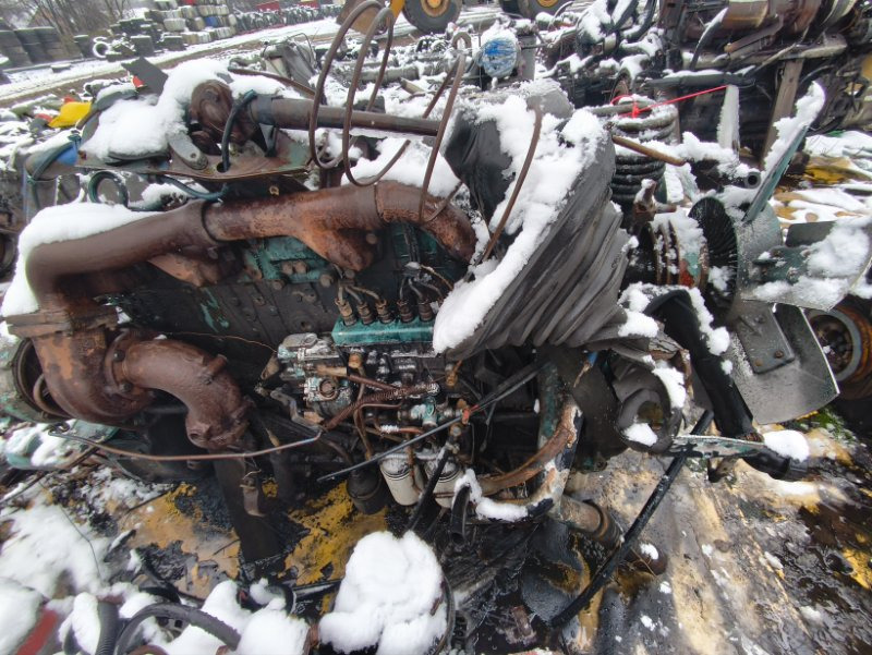 Двигатель SCANIA 1998 DSC1101 113 DSC1101 - Двигатель: фото 3 Двигатель SCANIA 1998 DSC1101 113 DSC1101 - Двигатель: фото 3