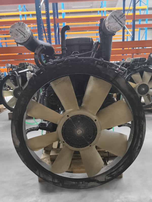 Двигатель SCANIA 2006 DC1213 R DC1213 - Двигатель: фото 1 Двигатель SCANIA 2006 DC1213 R DC1213 - Двигатель: фото 1