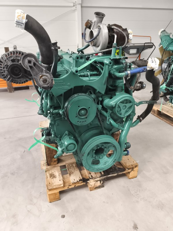 Двигатель VOLVO 2003 D7C310 FL FM D7C310 - Двигатель: фото 1 Двигатель VOLVO 2003 D7C310 FL FM D7C310 - Двигатель: фото 1