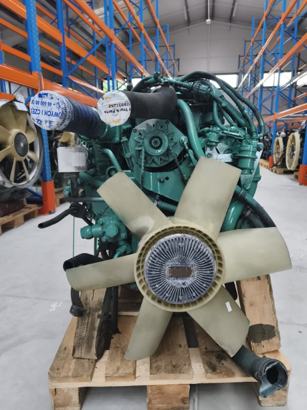 Двигатель VOLVO 2005 D6B250 FL FE D6B250 - Двигатель: фото 1 Двигатель VOLVO 2005 D6B250 FL FE D6B250 - Двигатель: фото 1