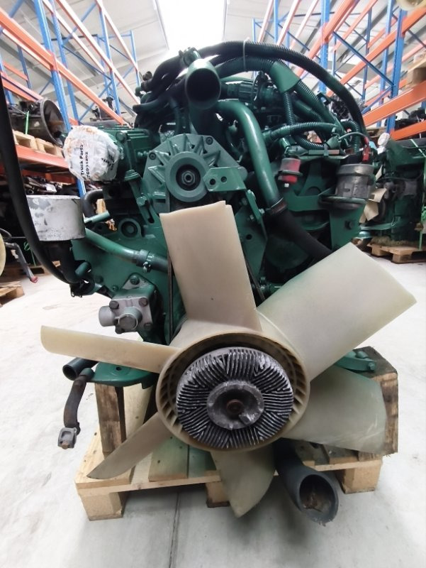 Двигатель VOLVO 2005 D6B250 FL FE D6B250 - Двигатель: фото 1 Двигатель VOLVO 2005 D6B250 FL FE D6B250 - Двигатель: фото 1