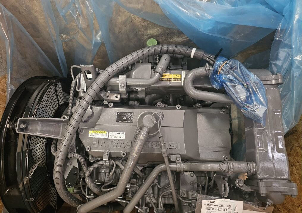 Hitachi DX-40M - Двигатель: фото 1 Hitachi DX-40M - Двигатель: фото 1