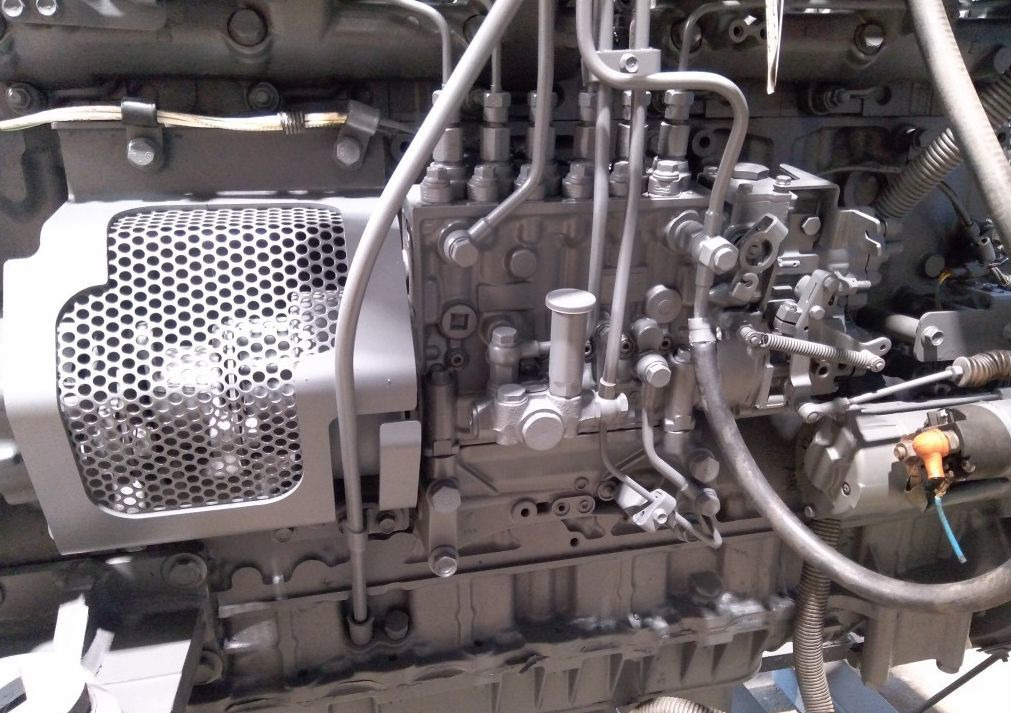 Hitachi DX-40M - Двигатель: фото 5 Hitachi DX-40M - Двигатель: фото 5