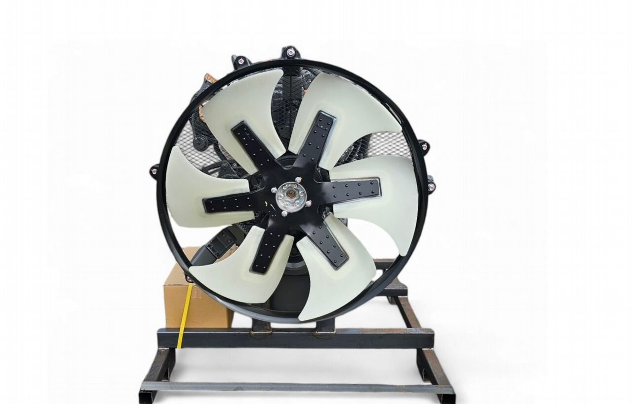 Hitachi EX370LC-5 - Двигатель: фото 3 Hitachi EX370LC-5 - Двигатель: фото 3