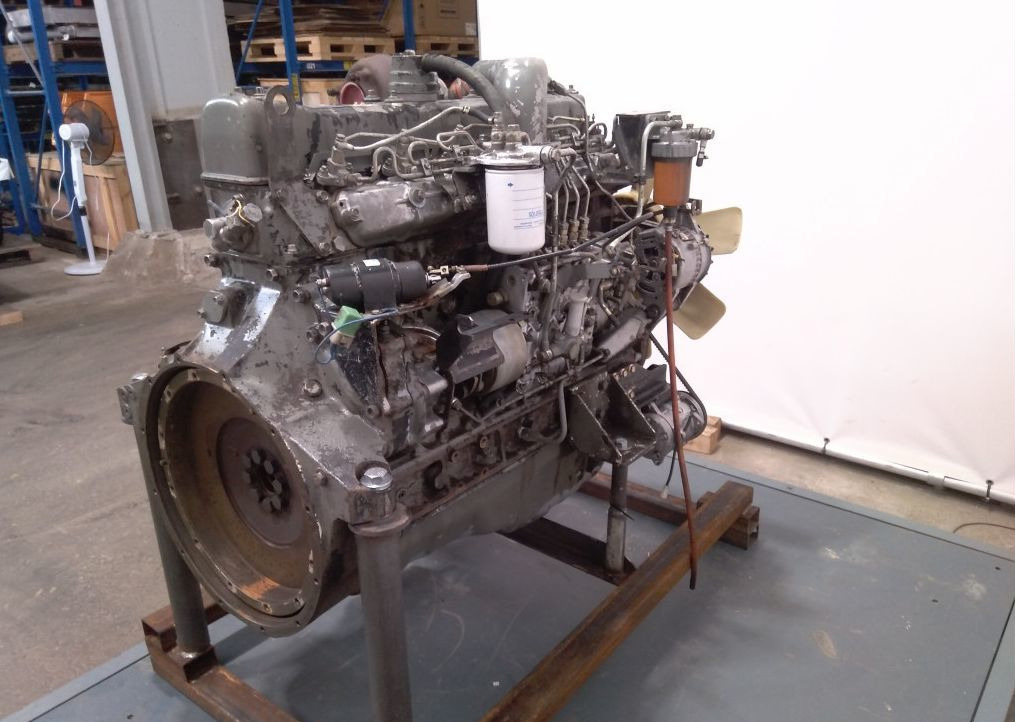 Hitachi KD-40P - Двигатель: фото 4 Hitachi KD-40P - Двигатель: фото 4