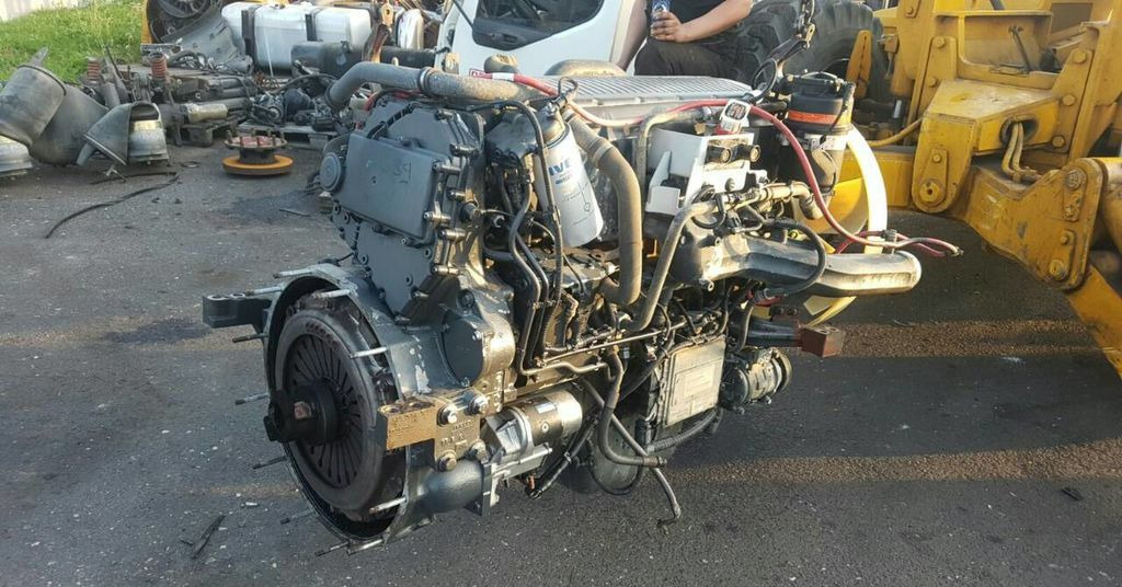 IVECO Stralis - Двигатель: фото 2 IVECO Stralis - Двигатель: фото 2