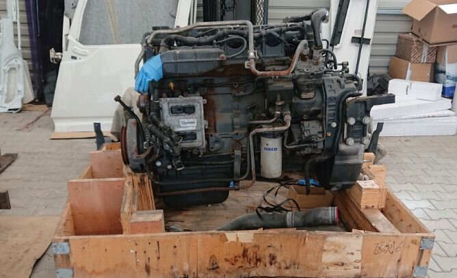 IVECO Tector - Двигатель: фото 1 IVECO Tector - Двигатель: фото 1