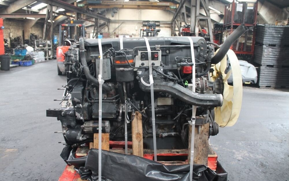 IVECO Trakker - Двигатель: фото 2 IVECO Trakker - Двигатель: фото 2