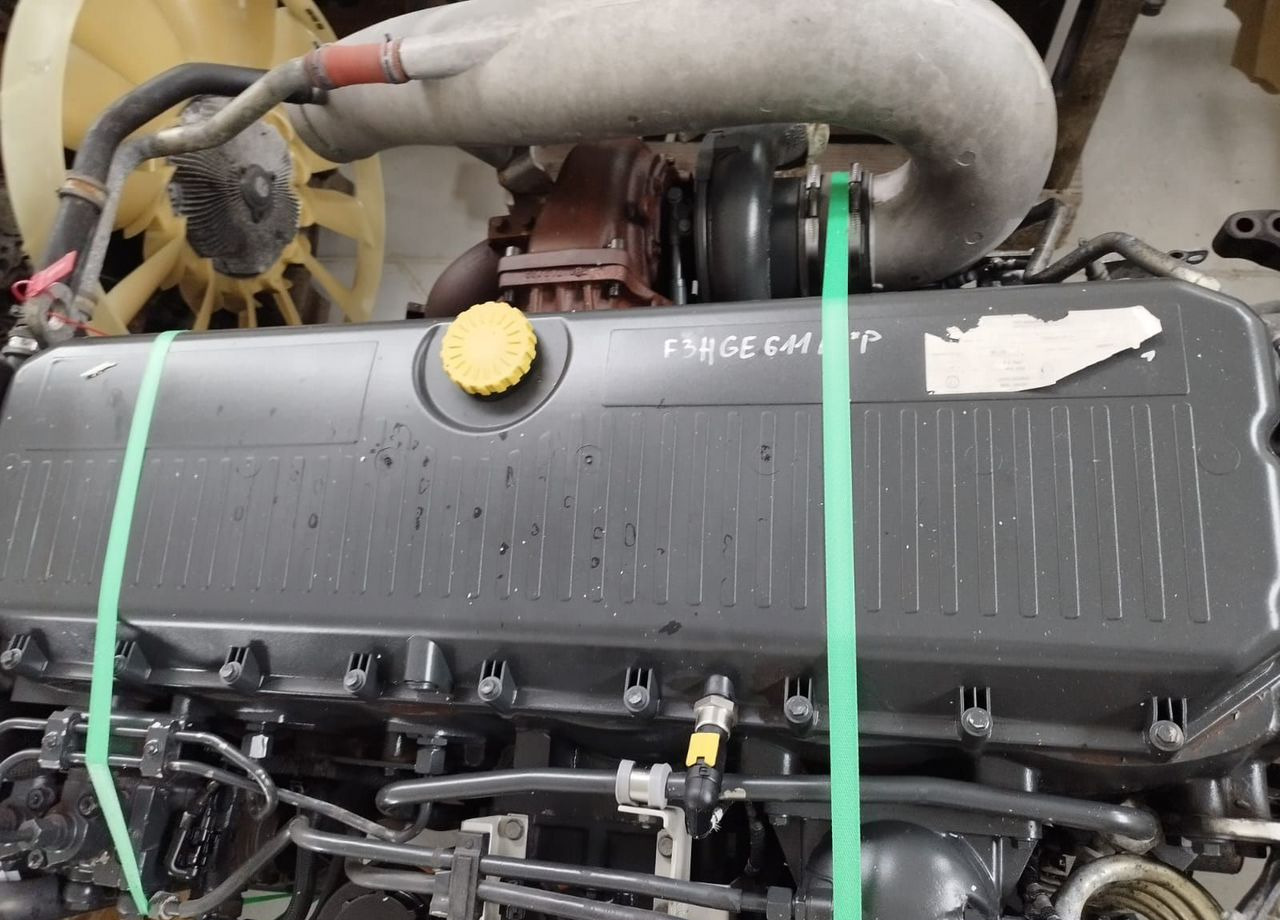 IVECO Trakker - Двигатель: фото 1 IVECO Trakker - Двигатель: фото 1