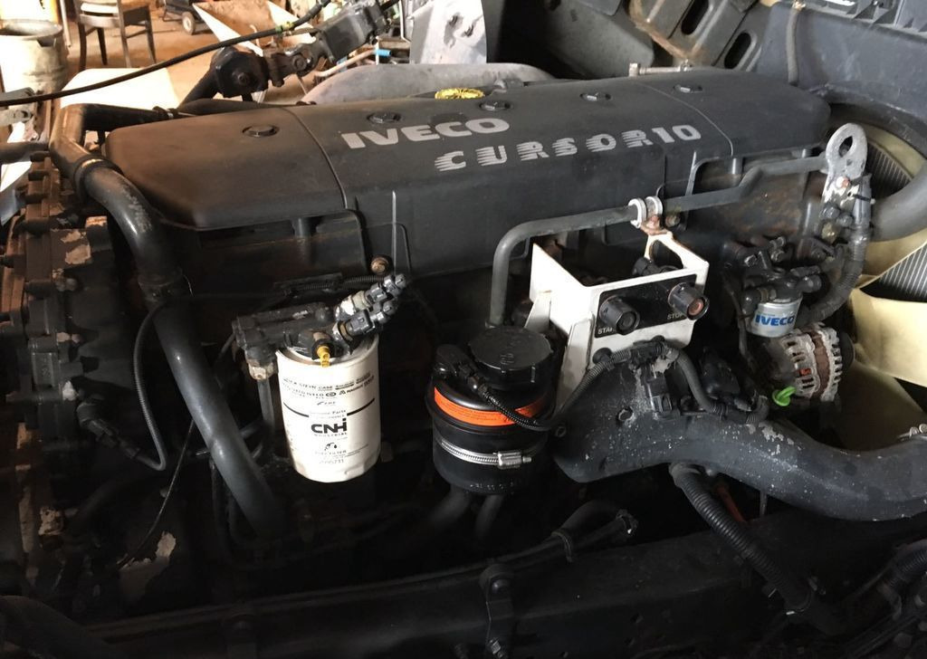 IVECO Trakker - Двигатель: фото 3 IVECO Trakker - Двигатель: фото 3