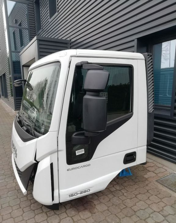 Iveco - Кабина для Грузовиков: фото 4 Iveco - Кабина для Грузовиков: фото 4