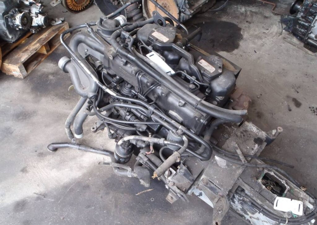 MAN L 2000 - Двигатель: фото 4 MAN L 2000 - Двигатель: фото 4