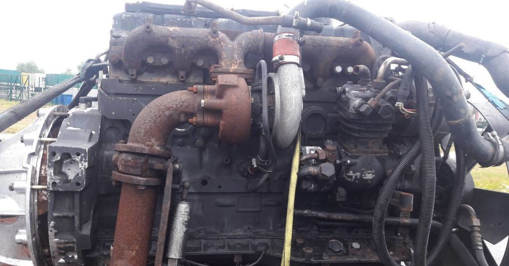 MAN L 2000 - Двигатель: фото 2 MAN L 2000 - Двигатель: фото 2