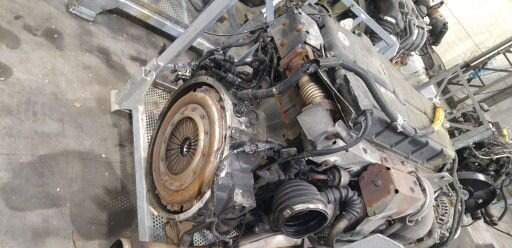 MAN LE - Двигатель: фото 1 MAN LE - Двигатель: фото 1