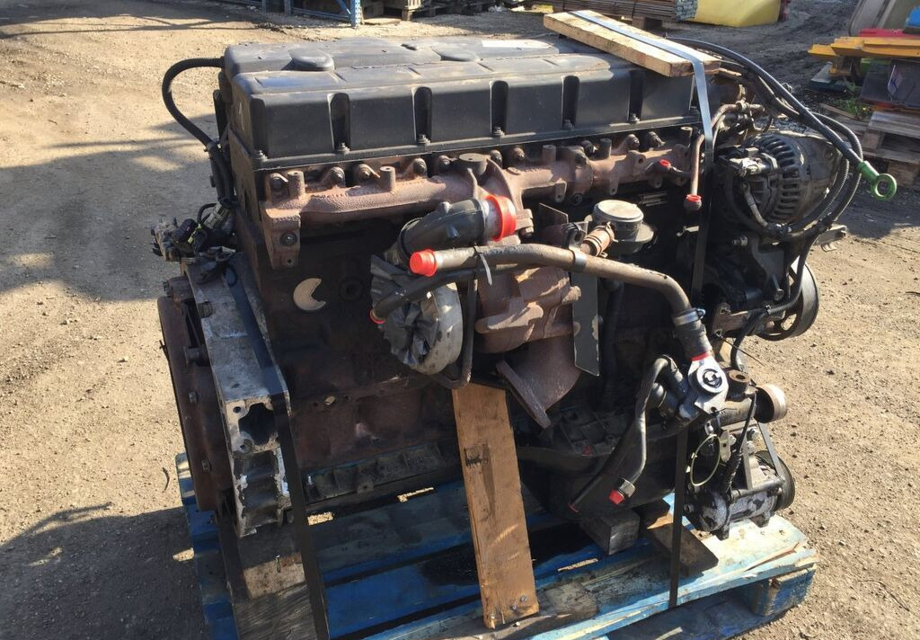 MAN LE - Двигатель: фото 2 MAN LE - Двигатель: фото 2