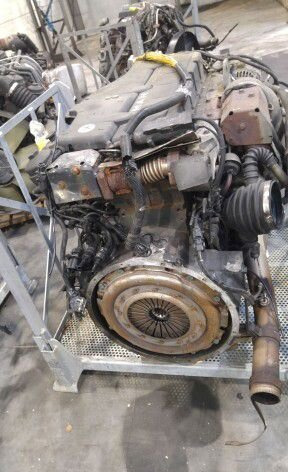 MAN LE - Двигатель: фото 4 MAN LE - Двигатель: фото 4