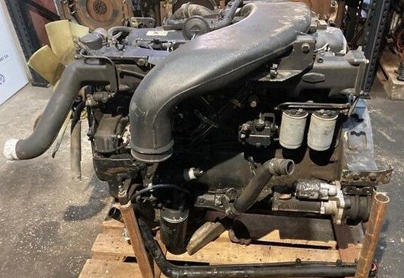 MAN M 2000 - Двигатель: фото 1 MAN M 2000 - Двигатель: фото 1