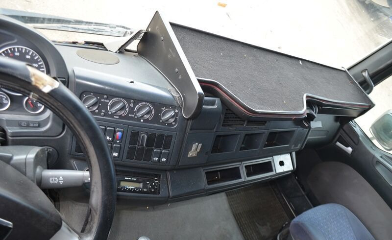 Кабина для Грузовиков MAN: фото 9