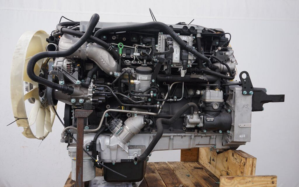 MAN TGA 18.390 - Двигатель: фото 1 MAN TGA 18.390 - Двигатель: фото 1