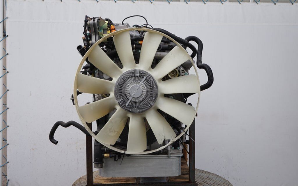 MAN TGA 18.390 - Двигатель: фото 3 MAN TGA 18.390 - Двигатель: фото 3