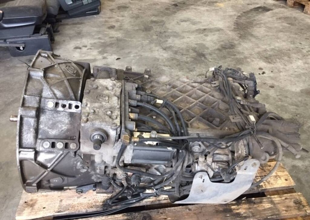 MAN TGA 18.480 - Коробка передач: фото 2 MAN TGA 18.480 - Коробка передач: фото 2