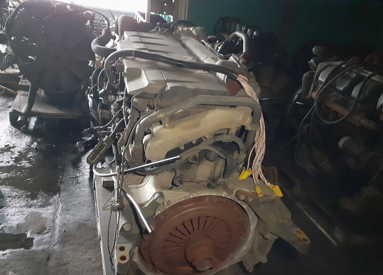 MAN TGA - Двигатель: фото 3 MAN TGA - Двигатель: фото 3