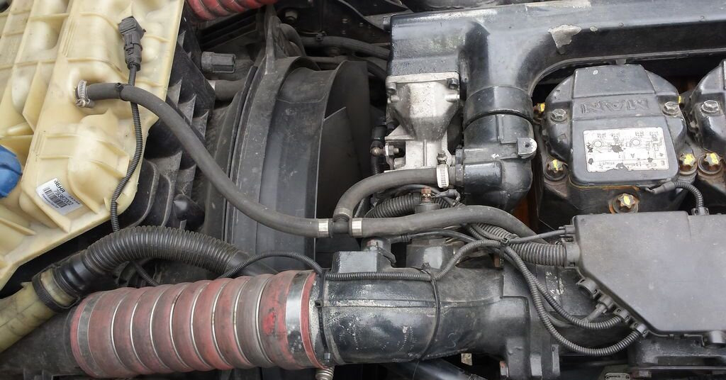 MAN TGA - Двигатель: фото 1 MAN TGA - Двигатель: фото 1