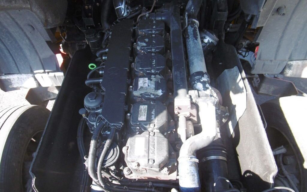 MAN TGA - Двигатель: фото 1 MAN TGA - Двигатель: фото 1