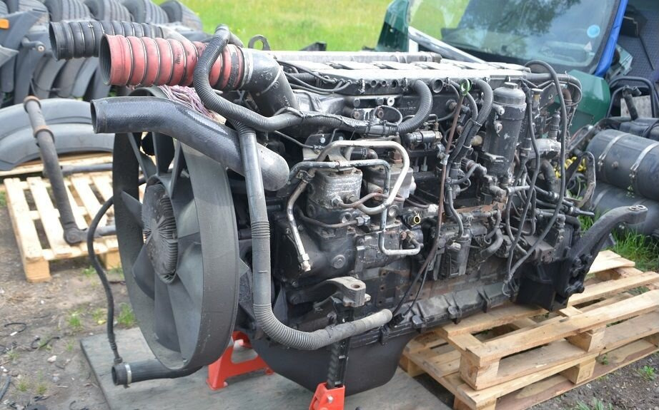 MAN TGS 26.350 - Двигатель: фото 2 MAN TGS 26.350 - Двигатель: фото 2