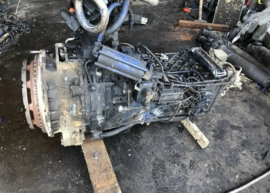 MAN TGS 33.350 - Коробка передач: фото 1 MAN TGS 33.350 - Коробка передач: фото 1