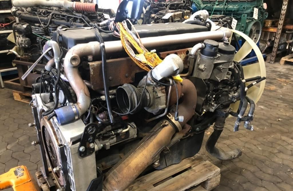 MAN TGS - Двигатель: фото 1 MAN TGS - Двигатель: фото 1