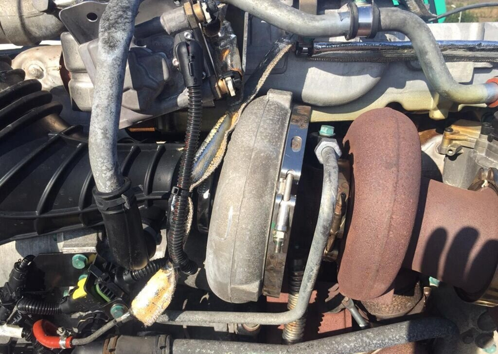 MAN TGX 18.440 - Двигатель: фото 2 MAN TGX 18.440 - Двигатель: фото 2