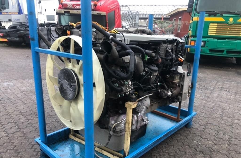 MAN TGX 26.560 - Двигатель: фото 3 MAN TGX 26.560 - Двигатель: фото 3