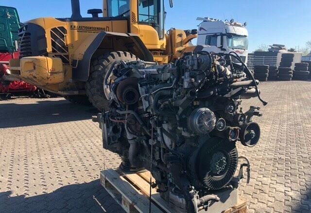 MAN TGX - Двигатель: фото 3 MAN TGX - Двигатель: фото 3