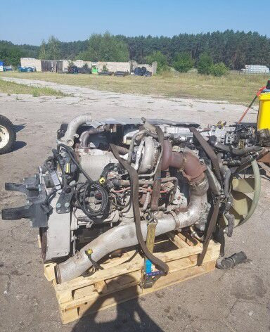 MAN TGX - Двигатель: фото 2 MAN TGX - Двигатель: фото 2