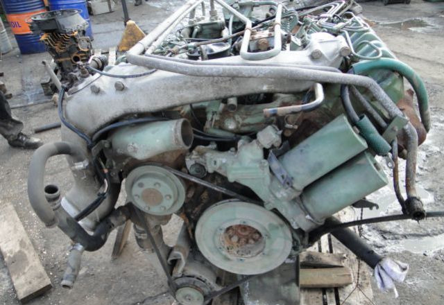 MERCEDES-BENZ - Двигатель: фото 3 MERCEDES-BENZ - Двигатель: фото 3