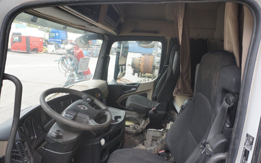 Кабина для Грузовиков MERCEDES-BENZ: фото 6 Кабина для Грузовиков MERCEDES-BENZ: фото 6