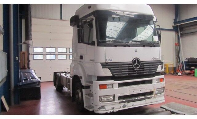 MERCEDES-BENZ - Кабина для Грузовиков: фото 2 MERCEDES-BENZ - Кабина для Грузовиков: фото 2