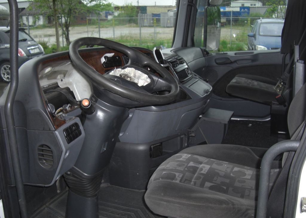 MERCEDES-BENZ - Кабина для Грузовиков: фото 5 MERCEDES-BENZ - Кабина для Грузовиков: фото 5